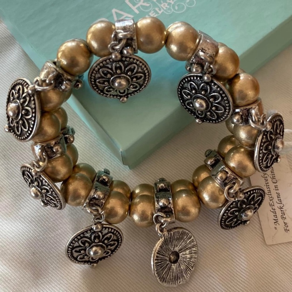Elegant Gold and Silver Beaded Bracelet